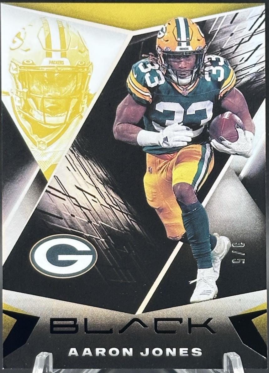 Aaron Jones [Gold] #39