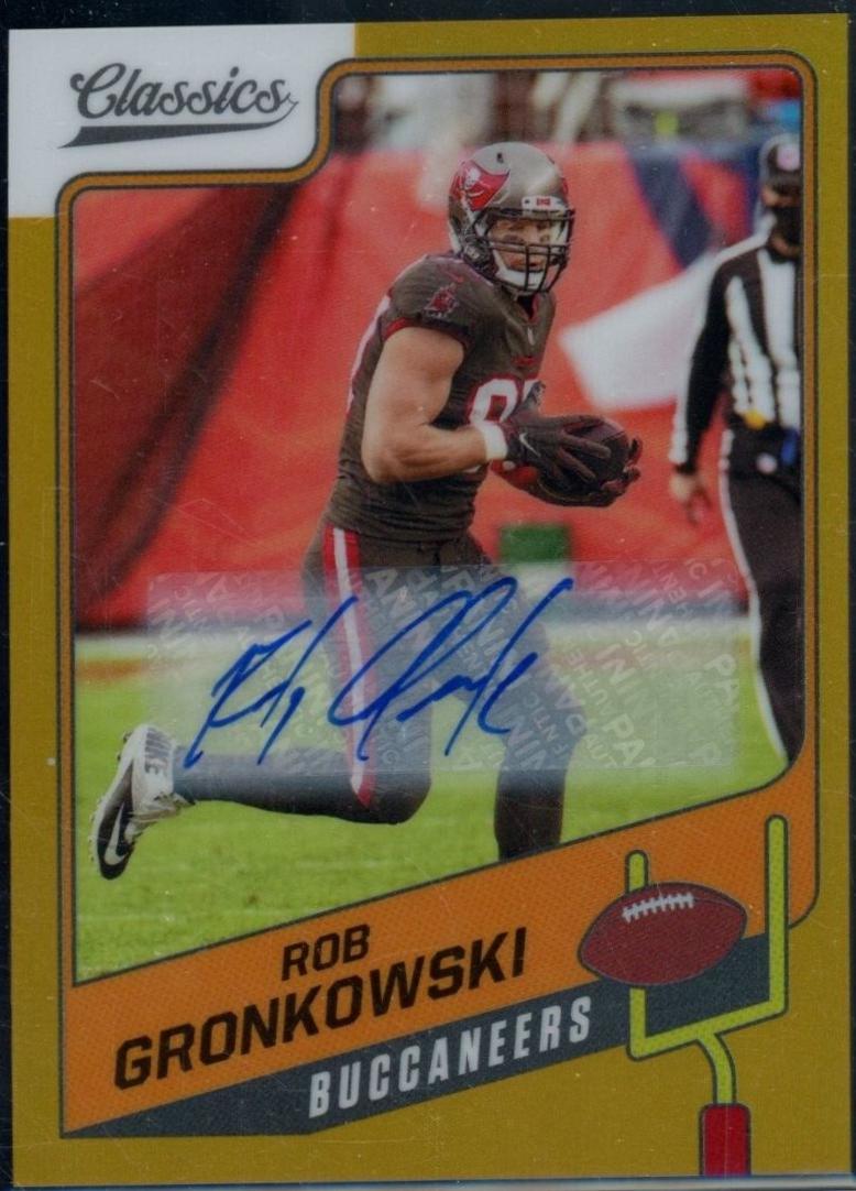 Rob Gronkowski [Premium Edition Significant Signature Gold] #25