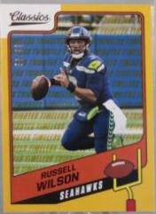 Russell Wilson [Timeless Tributes Gold] #85