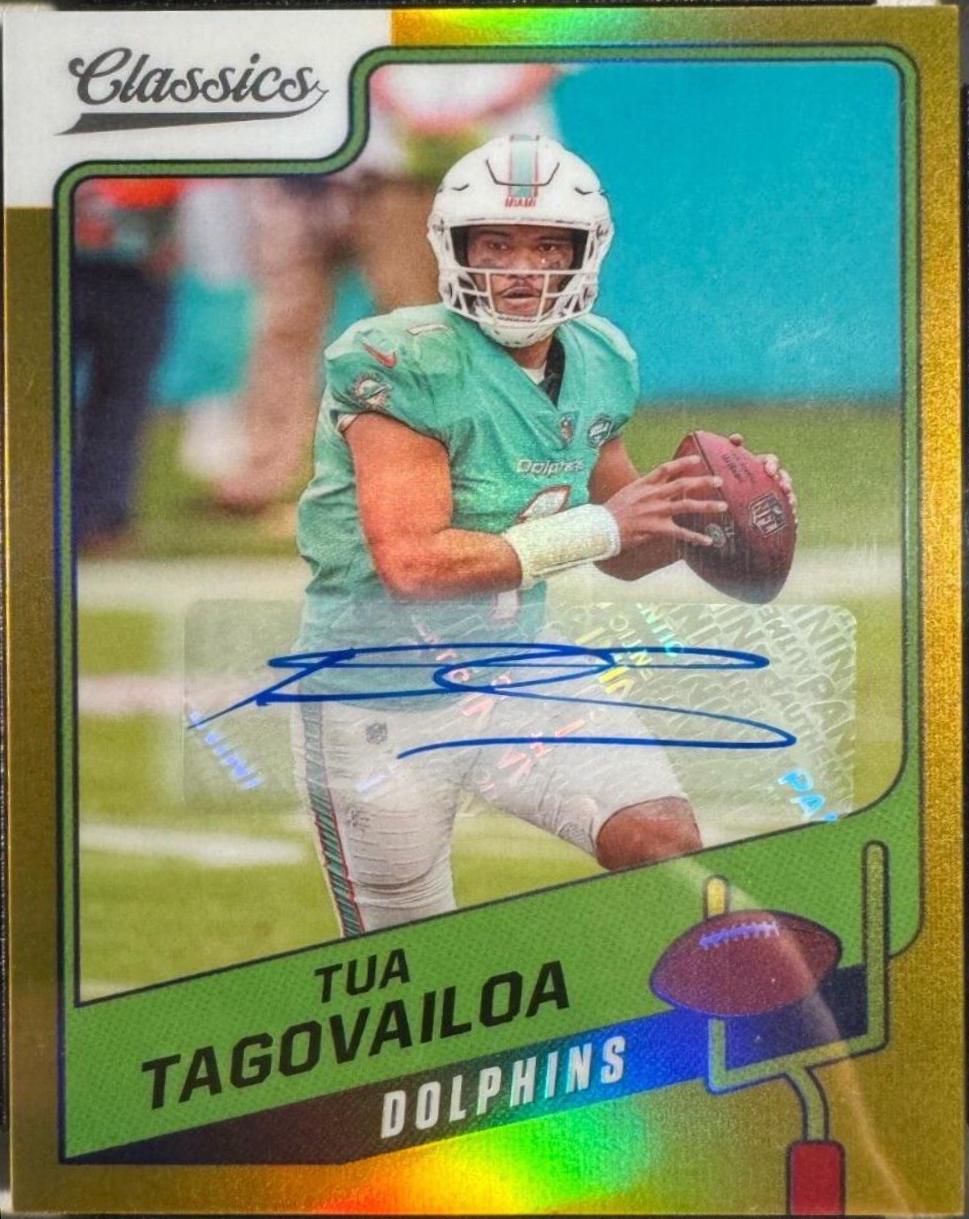 Tua Tagovailoa [Premium Edition Significant Signature Gold] #67