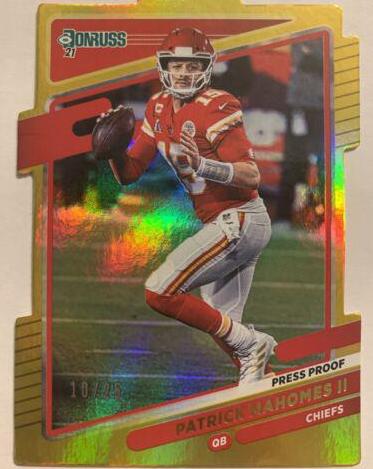 Patrick Mahomes II [Press Proof Gold Die Cut] #116