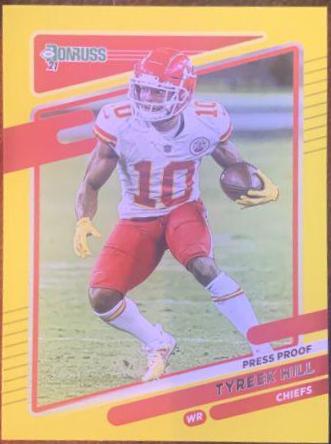 Tyreek Hill [Press Proof Yellow] #117