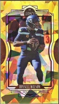 Russell Wilson [Premium Edition Yellow Diamond Mini] #100