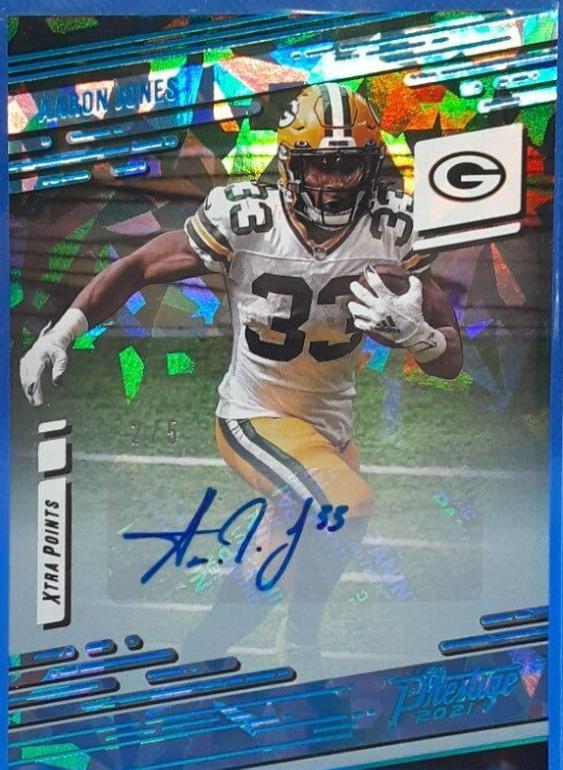 Aaron Jones [Xtra Points Signature Premium Platinum] #105