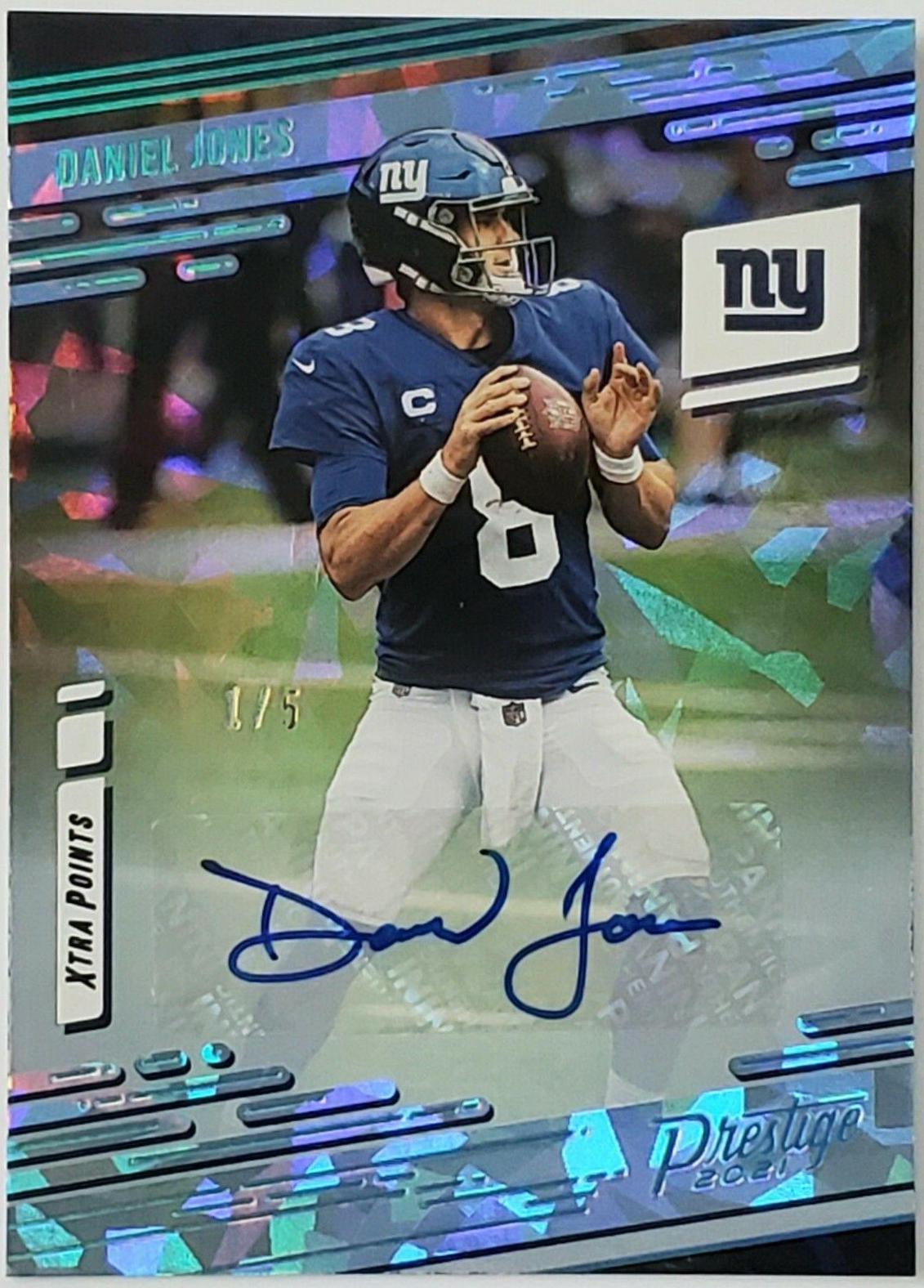 Daniel Jones [Xtra Points Signature Premium Platinum] #61