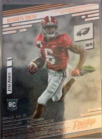 DeVonta Smith [Xtra Points Dots] #211