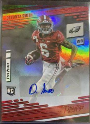 DeVonta Smith [Xtra Points Red] #211
