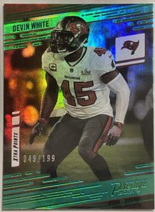 Devin White [Xtra Points Green] #187