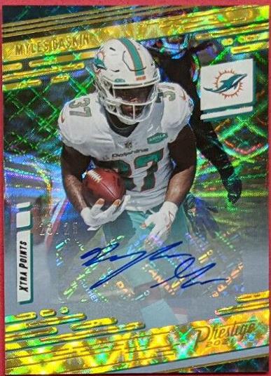 Myles Gaskin [Xtra Points Signature Premium Gold] #66