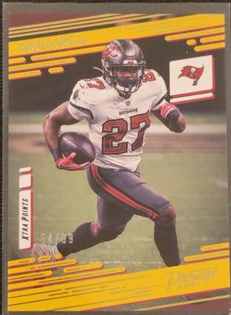 Ronald Jones II [Xtra Points Gold] #185