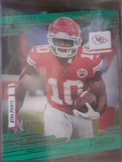 Tyreek Hill [Xtra Points Premium Green] #88