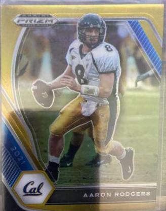 Aaron Rodgers [Gold Prizm] #15