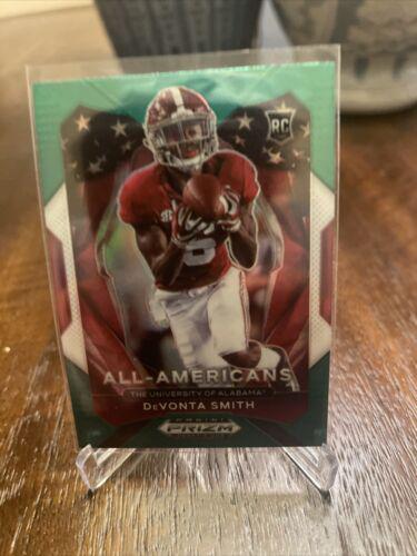 DeVonta Smith [Green Prizm] #186