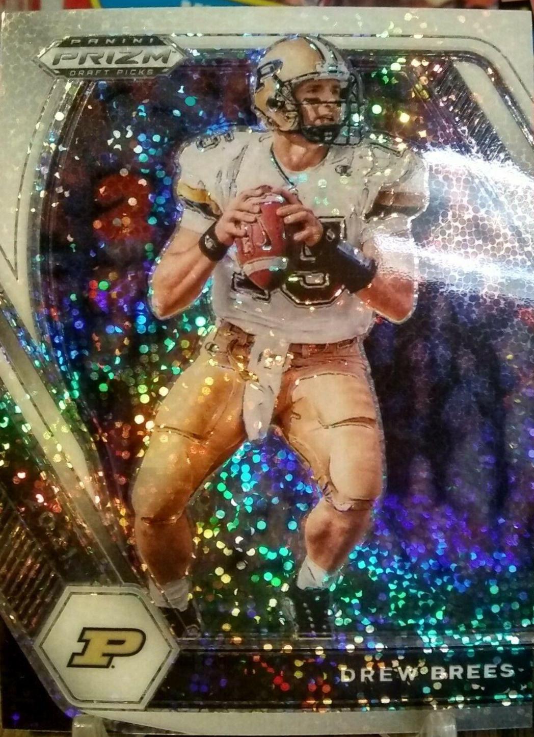 Drew Brees [White Sparkle Prizm] #16