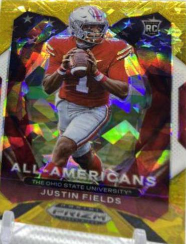 Justin Fields [Gold Prizm] #192