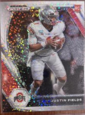 Justin Fields [White Sparkle Prizm] #121
