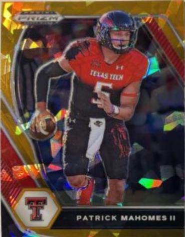 Patrick Mahomes II [Gold Prizm] #7
