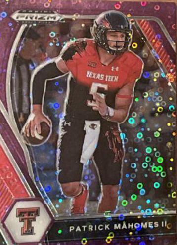 Patrick Mahomes II [Purple Circles Prizm] #7