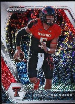 Patrick Mahomes II [White Sparkle Prizm] #7