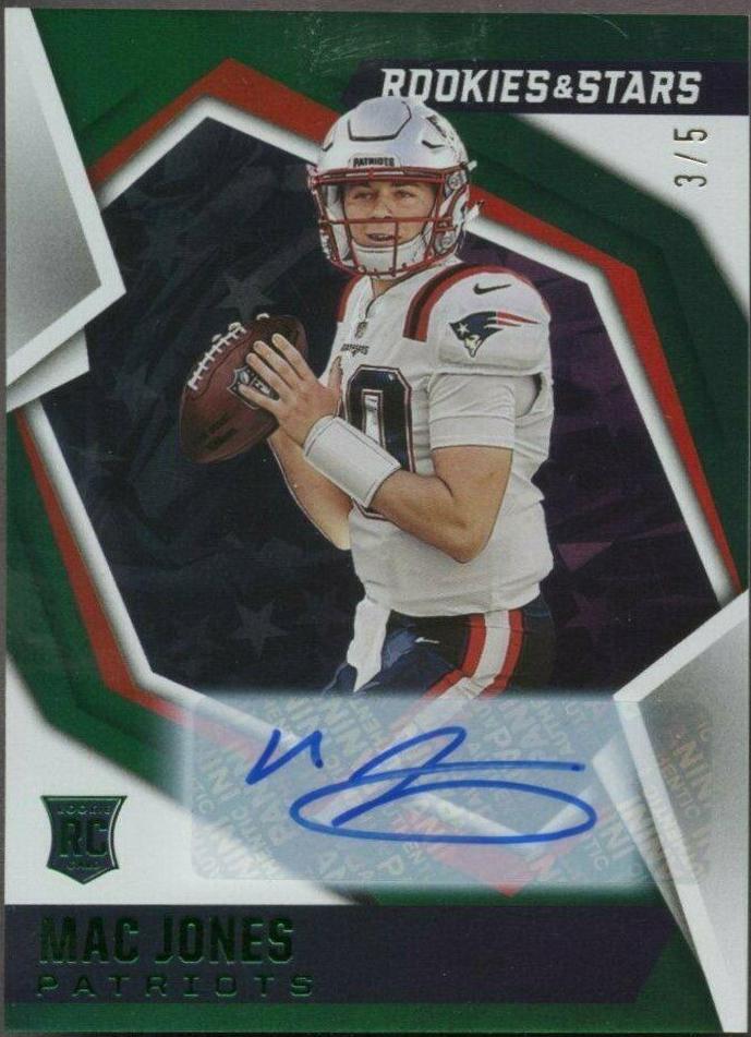 Mac Jones [Signature Green] #106