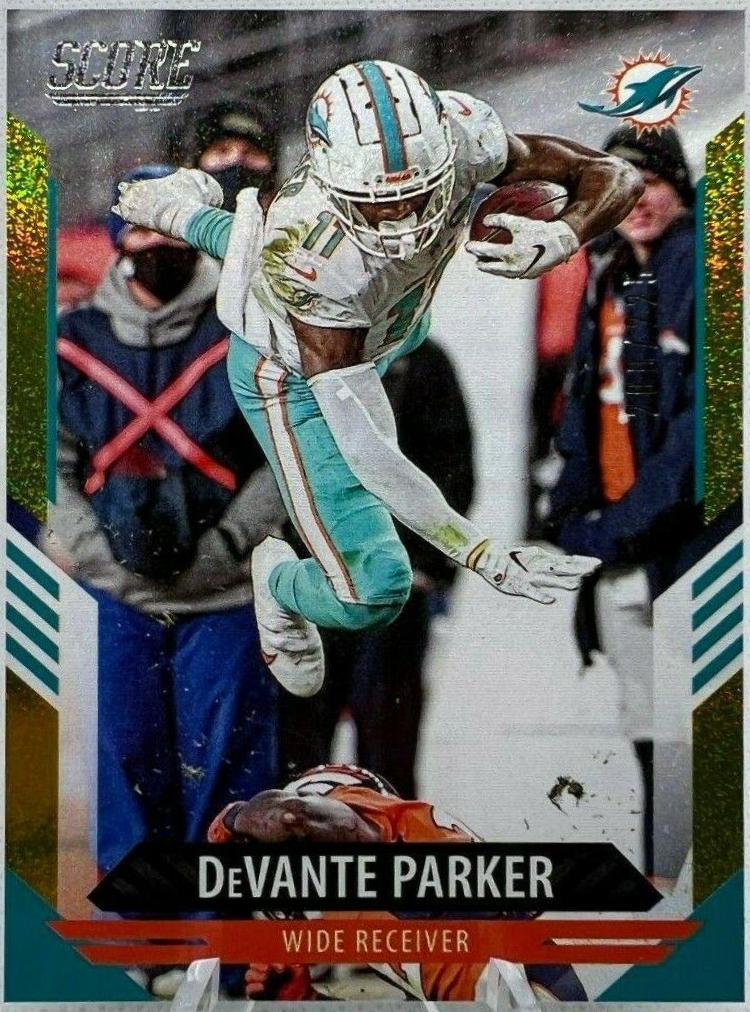 DeVante Parker [Dots Gold] #30