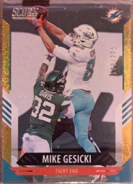 Mike Gesicki [Dots Gold] #31