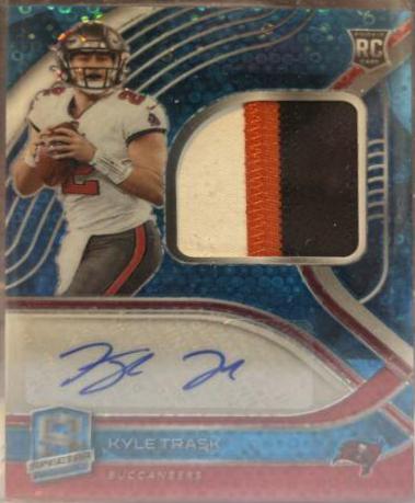 Kyle Trask [Patch Autograph Neon Blue] #207