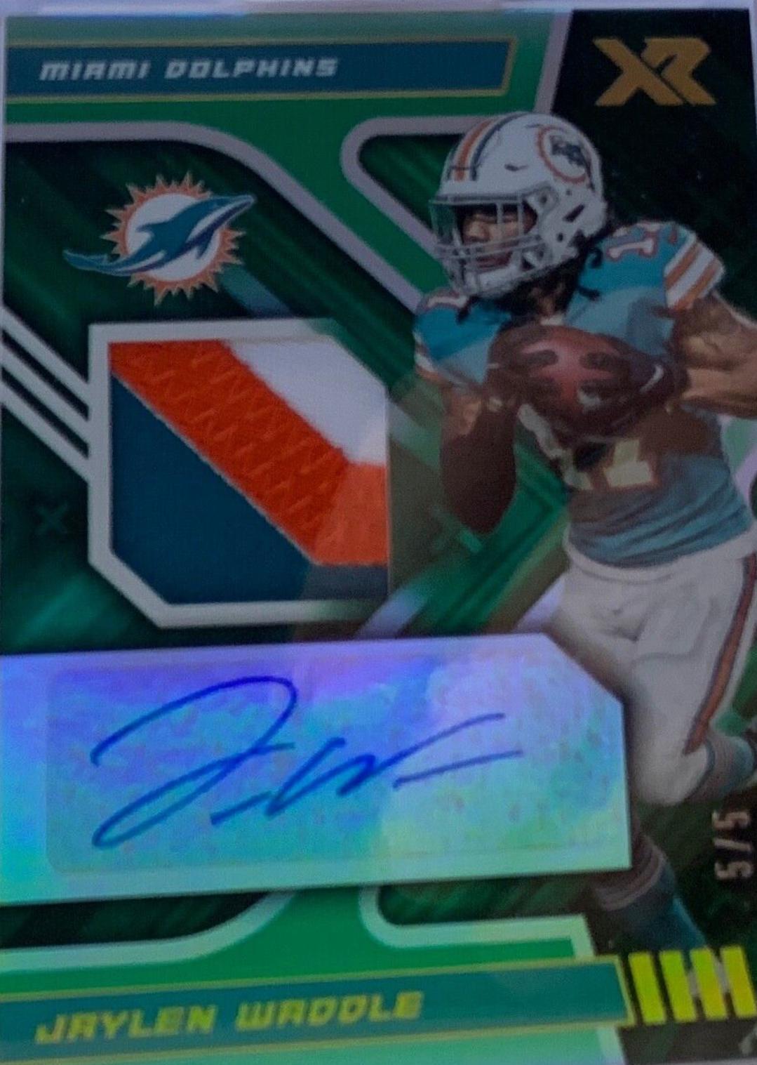 Jaylen Waddle [Autograph Green] #106