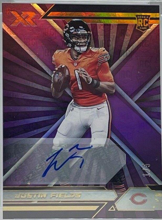 Justin Fields [Autograph Purple] #111
