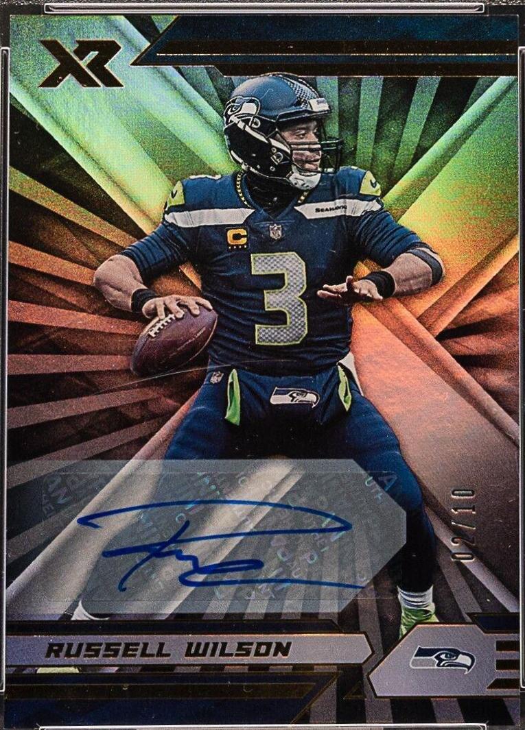 Russell Wilson [Autograph] #85
