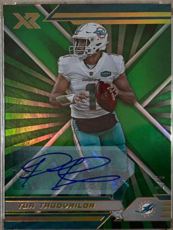 Tua Tagovailoa [Autograph Green] #61