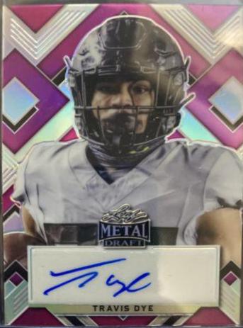 Travis Dye #BA-TD1