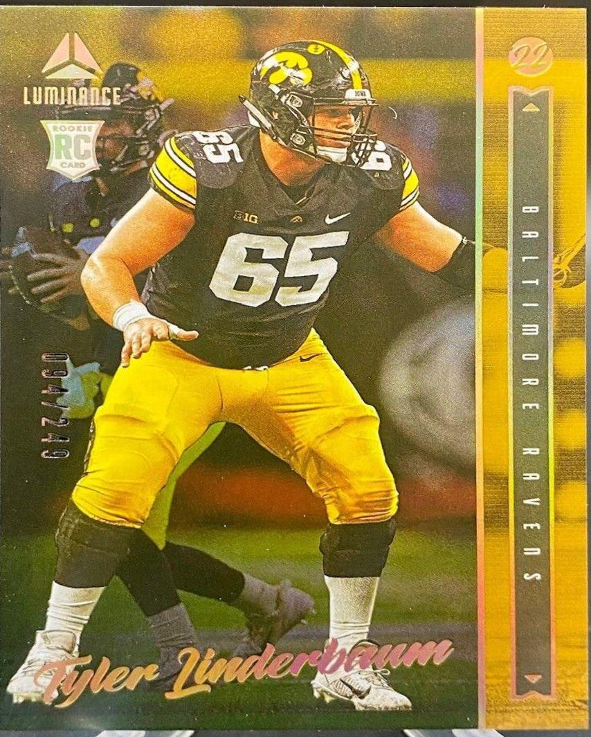 Tyler Linderbaum [Gold] #143