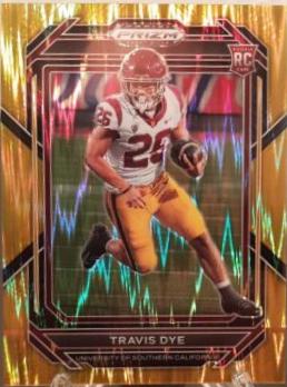 Travis Dye [Gold Flash] #129