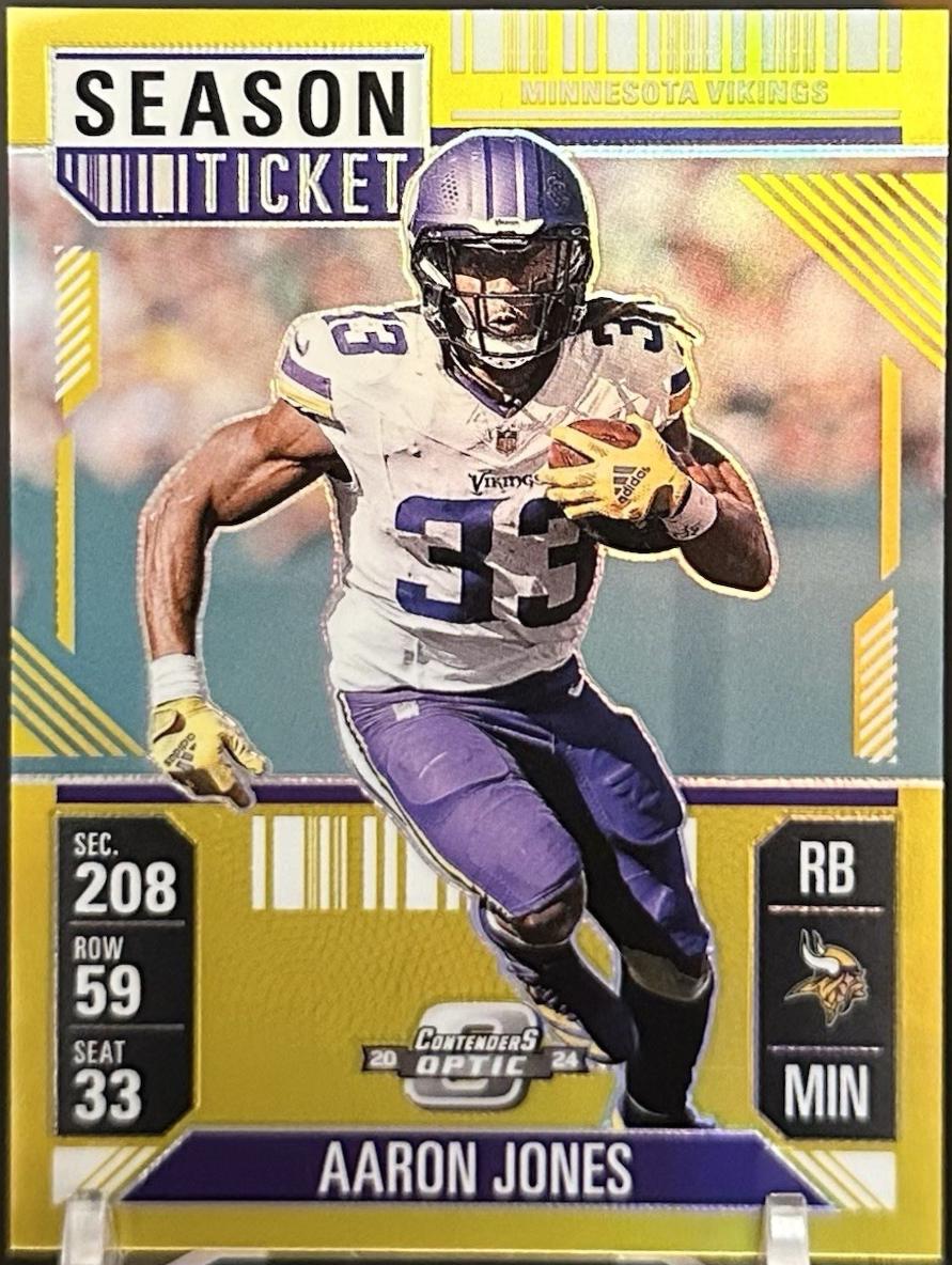 Aaron Jones [Gold] #37