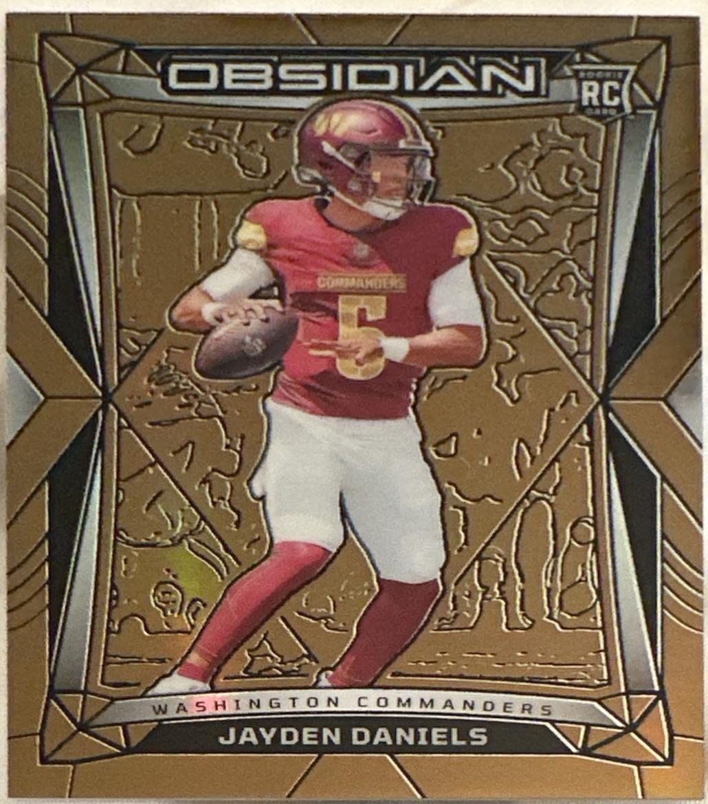 Jayden Daniels [Gold] #194