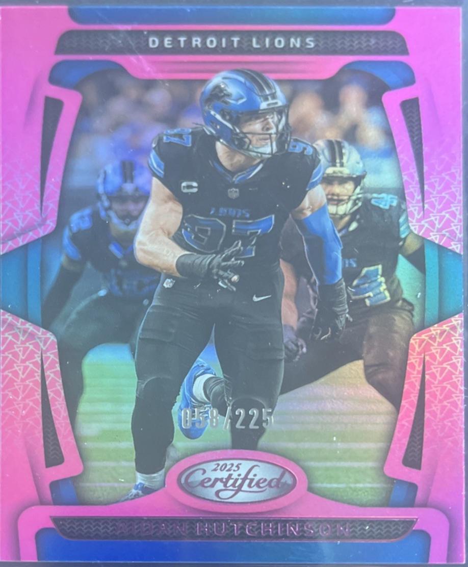 Aidan Hutchinson [Pink Mirror] #32