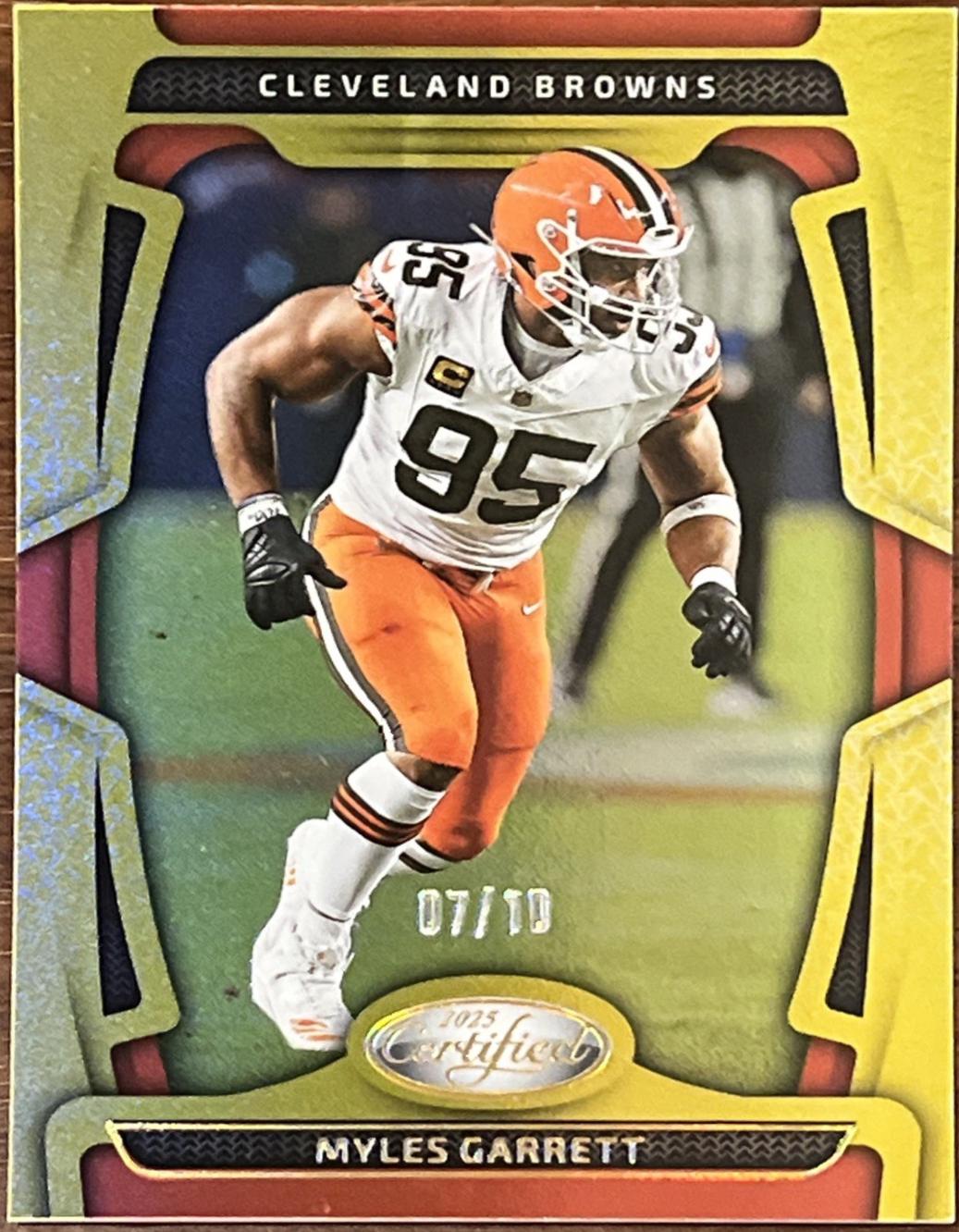 Myles Garrett [Gold Mirror] #23