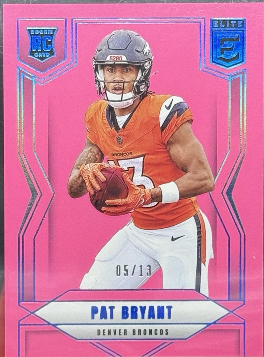 Pat Bryant [FOTL Pink] #192
