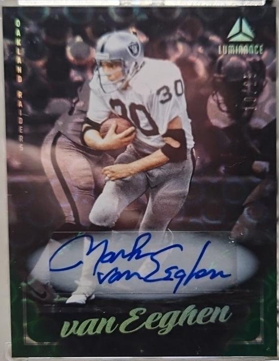 Mark van Eeghen [Green Autograph] #29