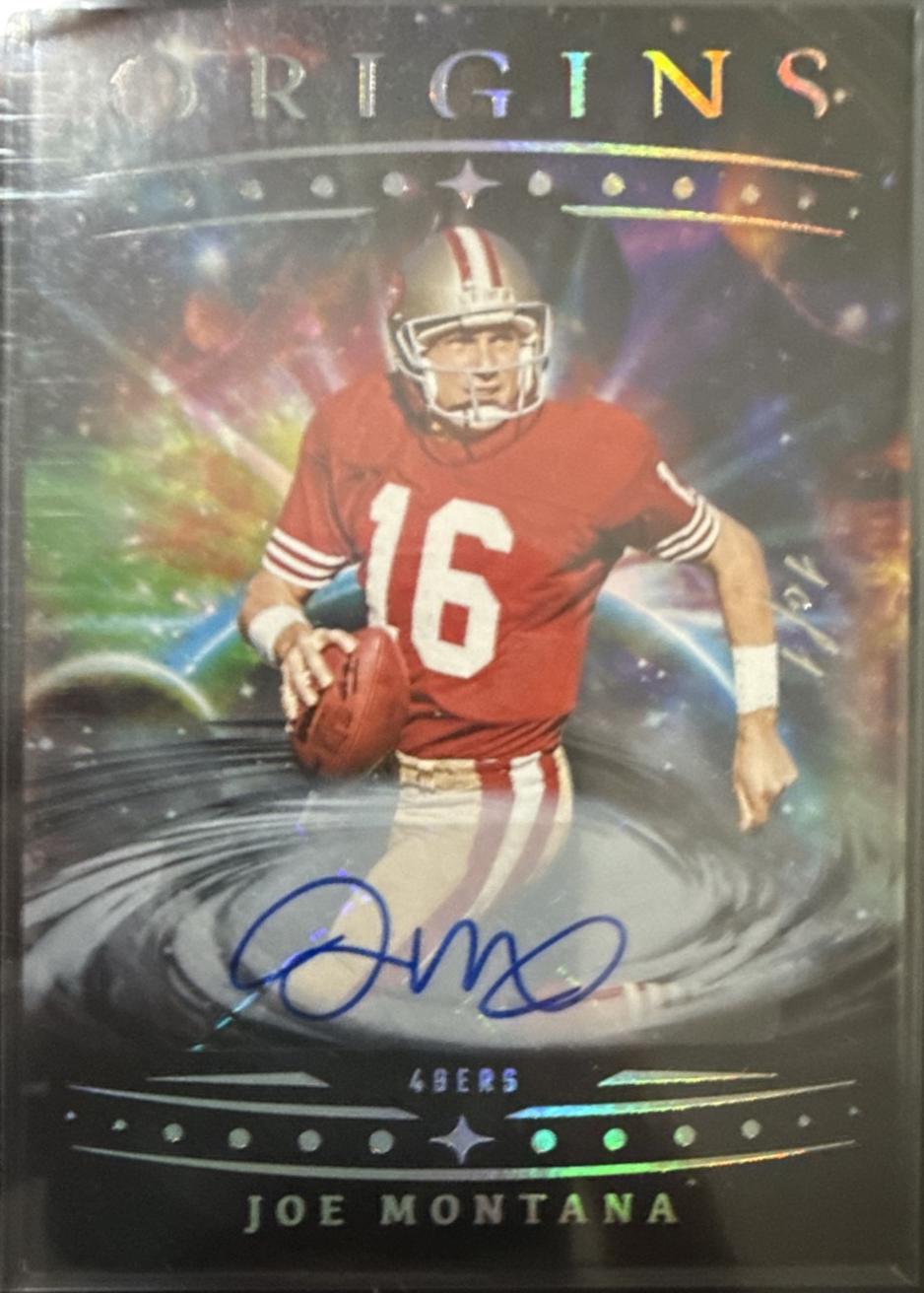 Joe Montana [Black Autograph] #9
