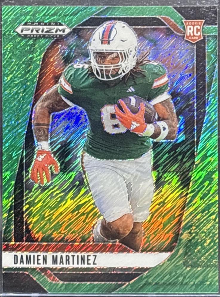 Damien Martinez [Green Shimmer] #58