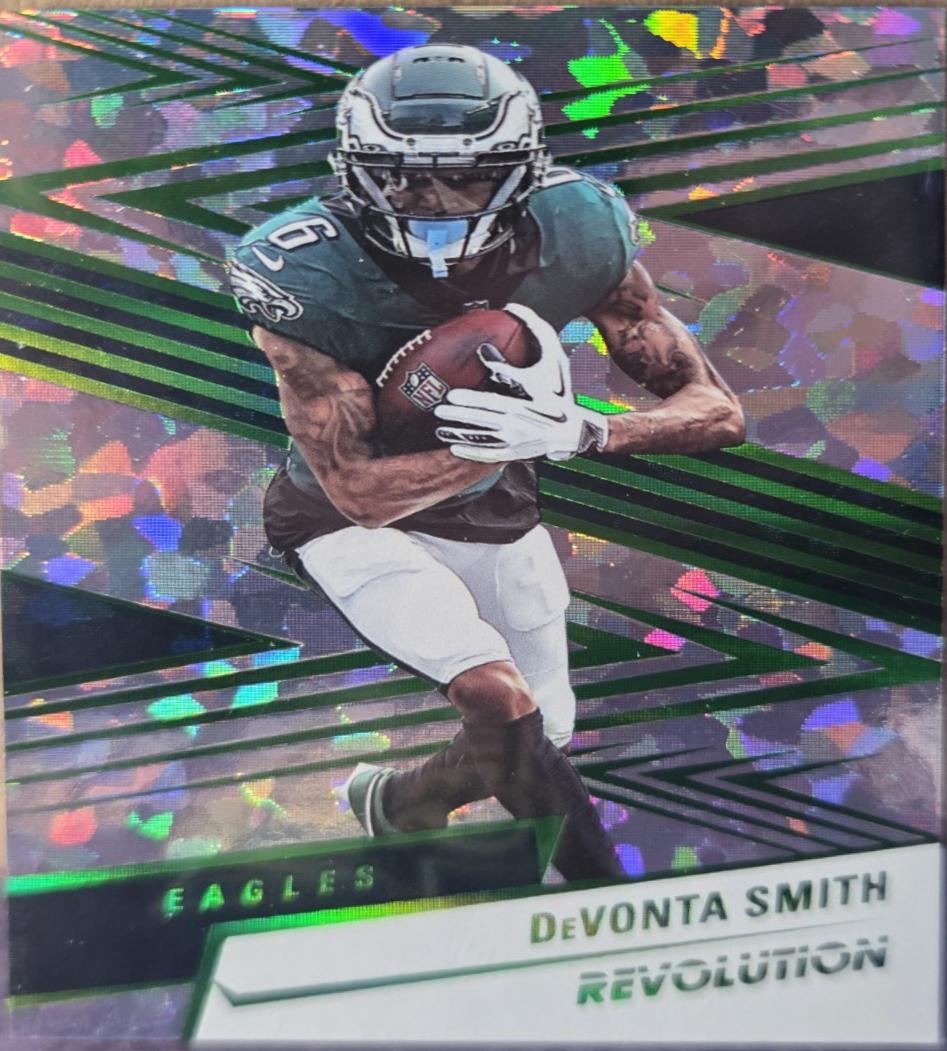 DeVonta Smith [Holo Green] #81