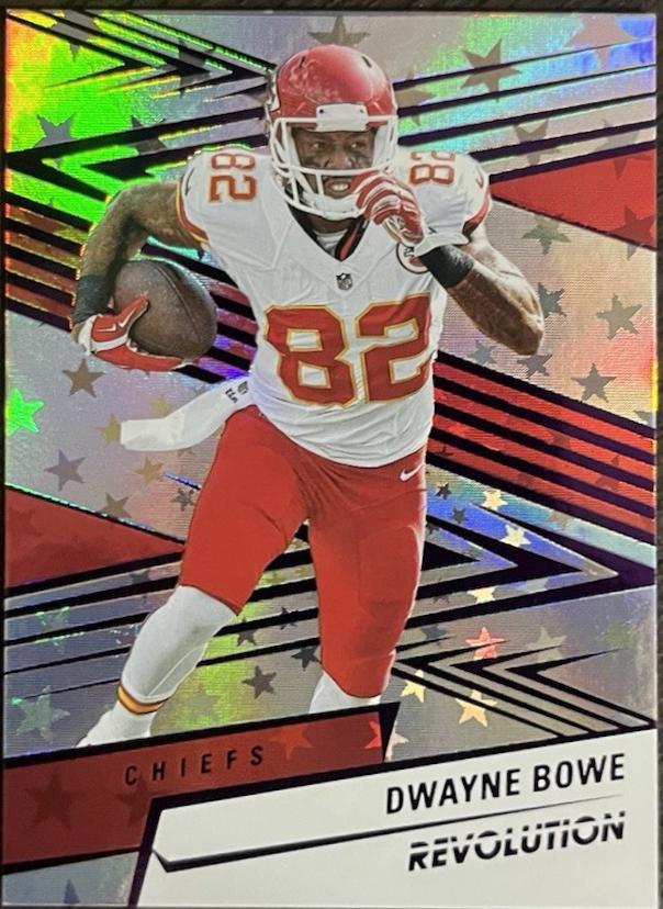 Dwayne Bowe [Purple Astro] #144