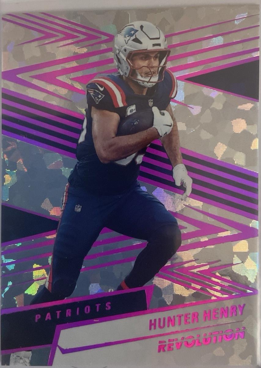 Hunter Henry [Holo Red] #57