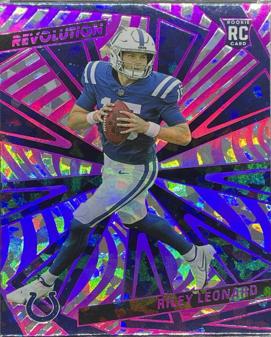 Riley Leonard [Holo Red] #237