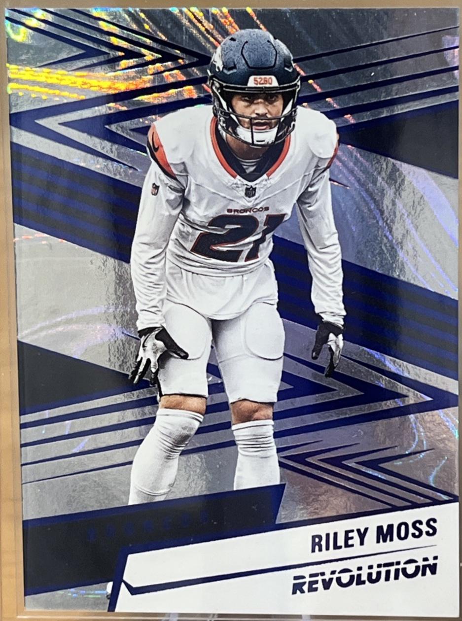 Riley Moss [Blue Swirl] #108
