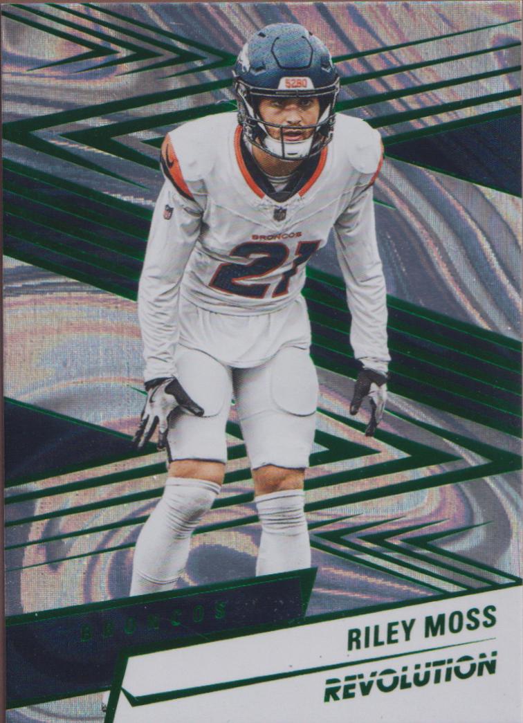 Riley Moss [Green Swirl] #108
