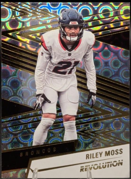 Riley Moss [Groove] #108