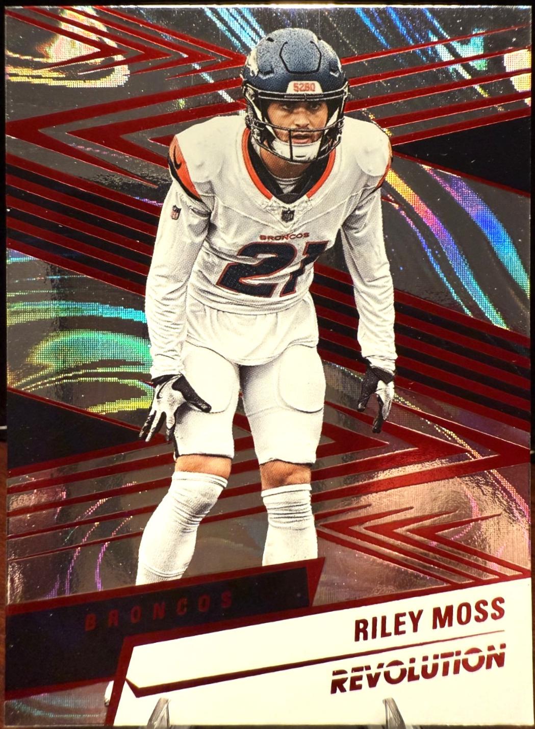 Riley Moss [Red Swirl] #108